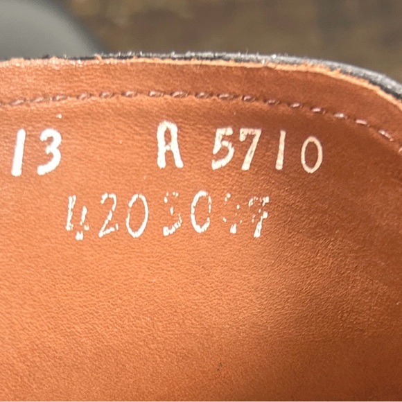 Allen Edmonds Black Cap-Toe Oxford Dress Shoes
Men Size 13A - Picture 7 of 7